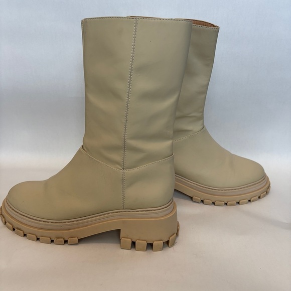 SCHUTZ womens Juany Eggshell Lug Sole side zip Combat & Moto Boots size 8.5 - Picture 10 of 14